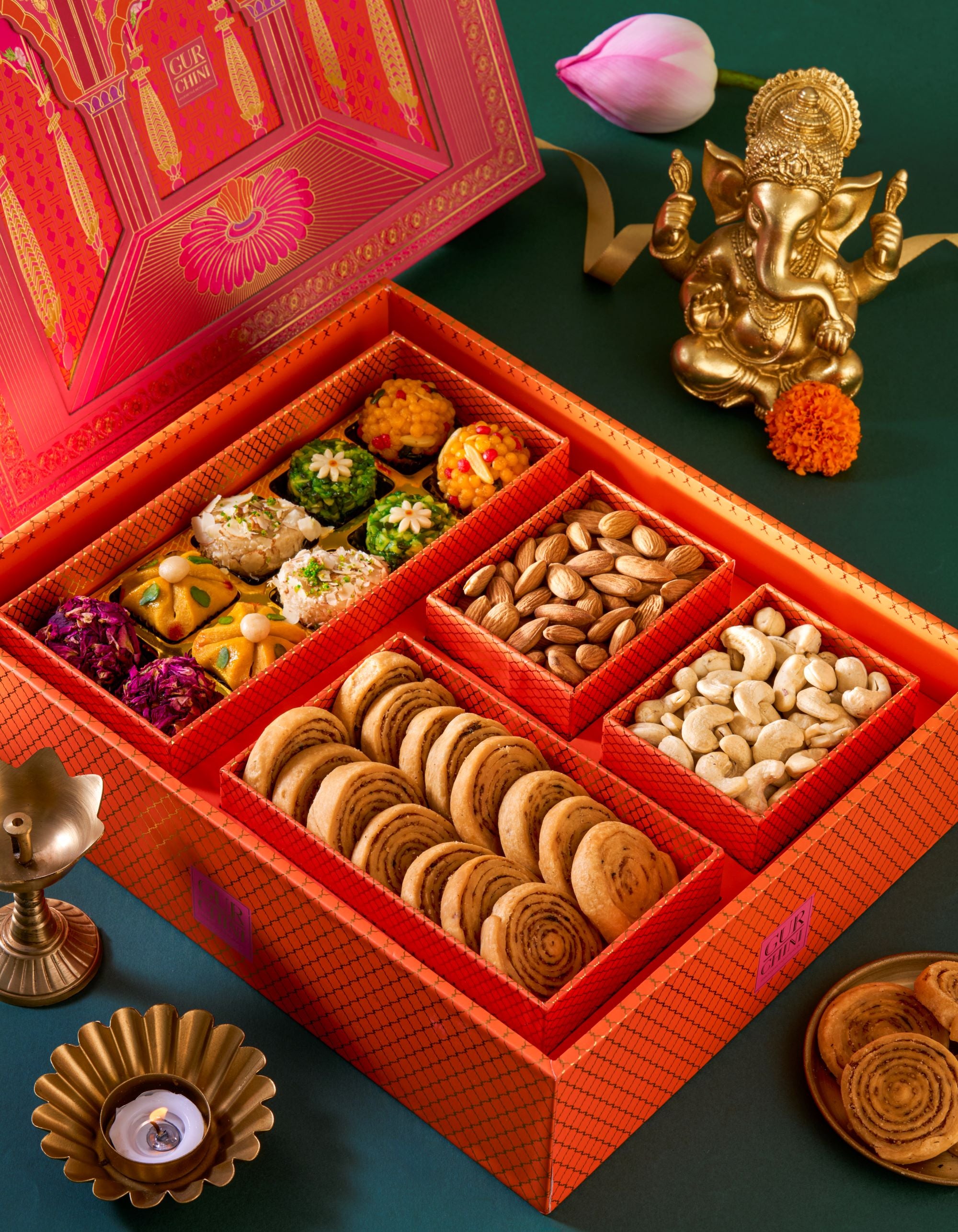Mewar Collection Luxury Orange Box With 4 Set