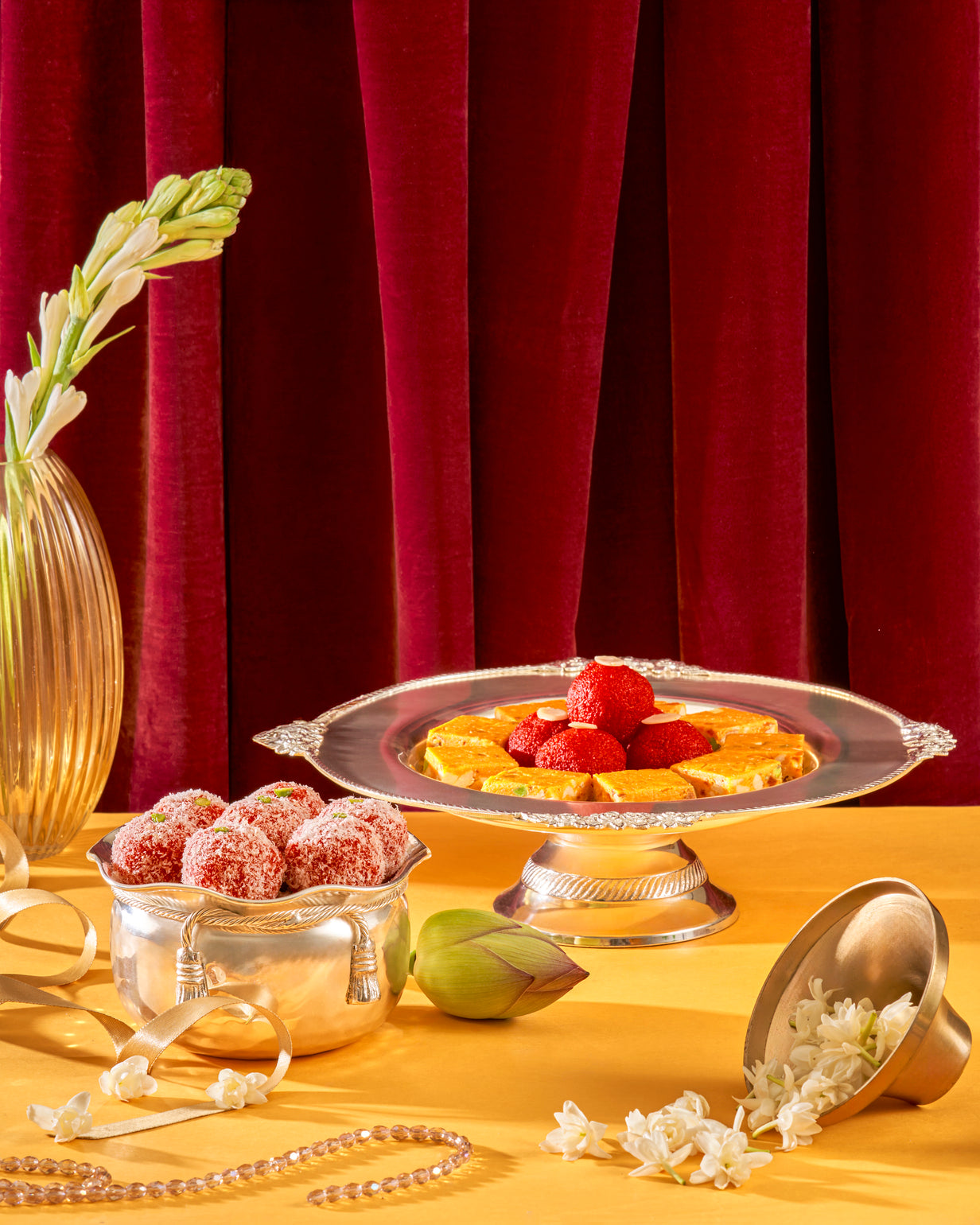 LUXURY PLATTER BASE STAND WITH  SILVER HANDI FULL OF SWEETS