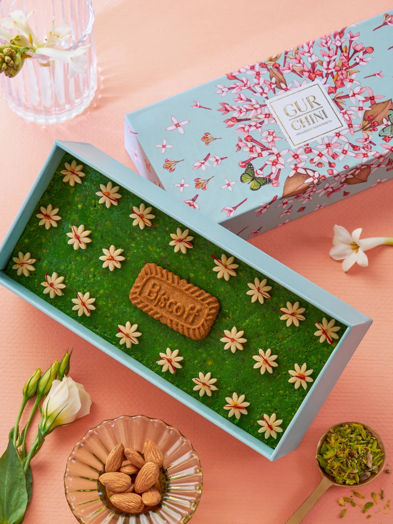 A LUXURY BOX OF ITALIAN BRUT PISTACHIO BISCOFF SLAB