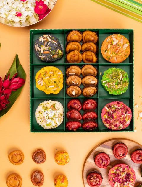 Luxury Box of Ghewar & Gunjiya for Teej Festival