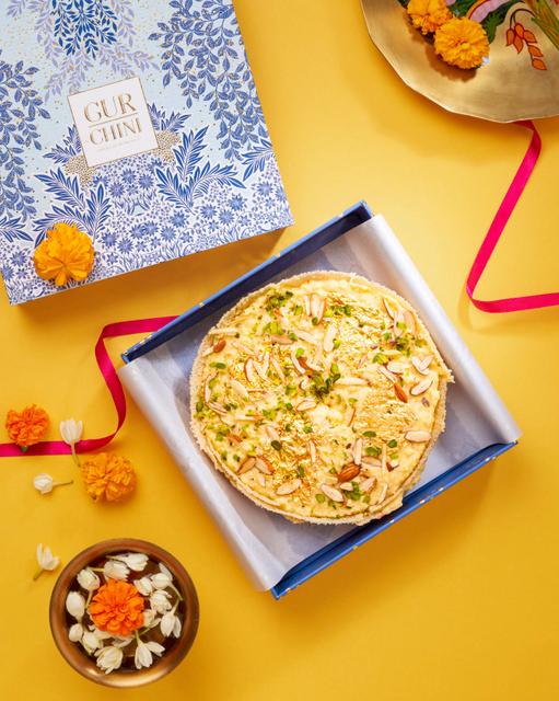 Gurchini Special Big Bikaneri Malai Rabdi Ghewar