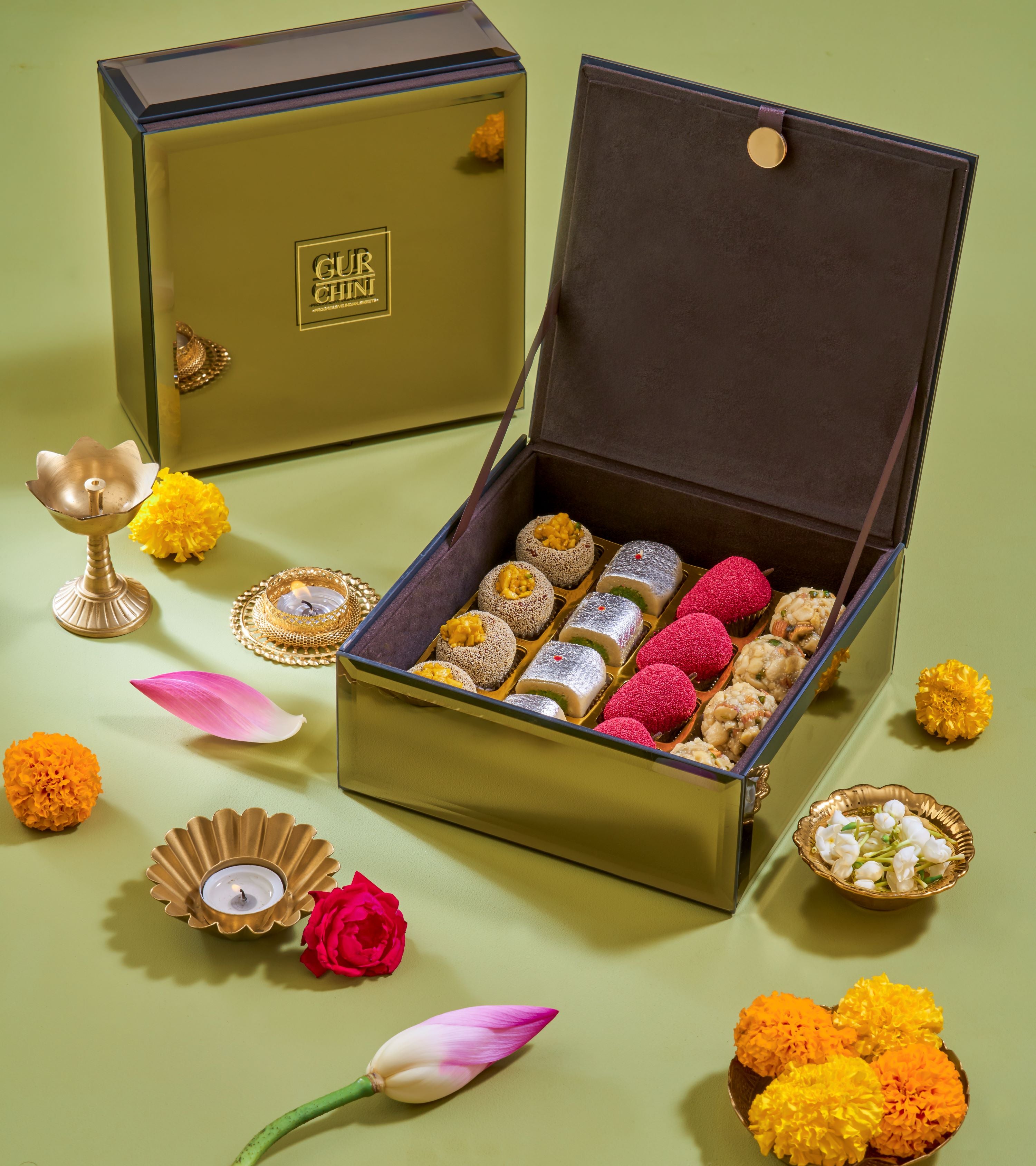 Luxury champagne Glass Top 16 Cavities Box