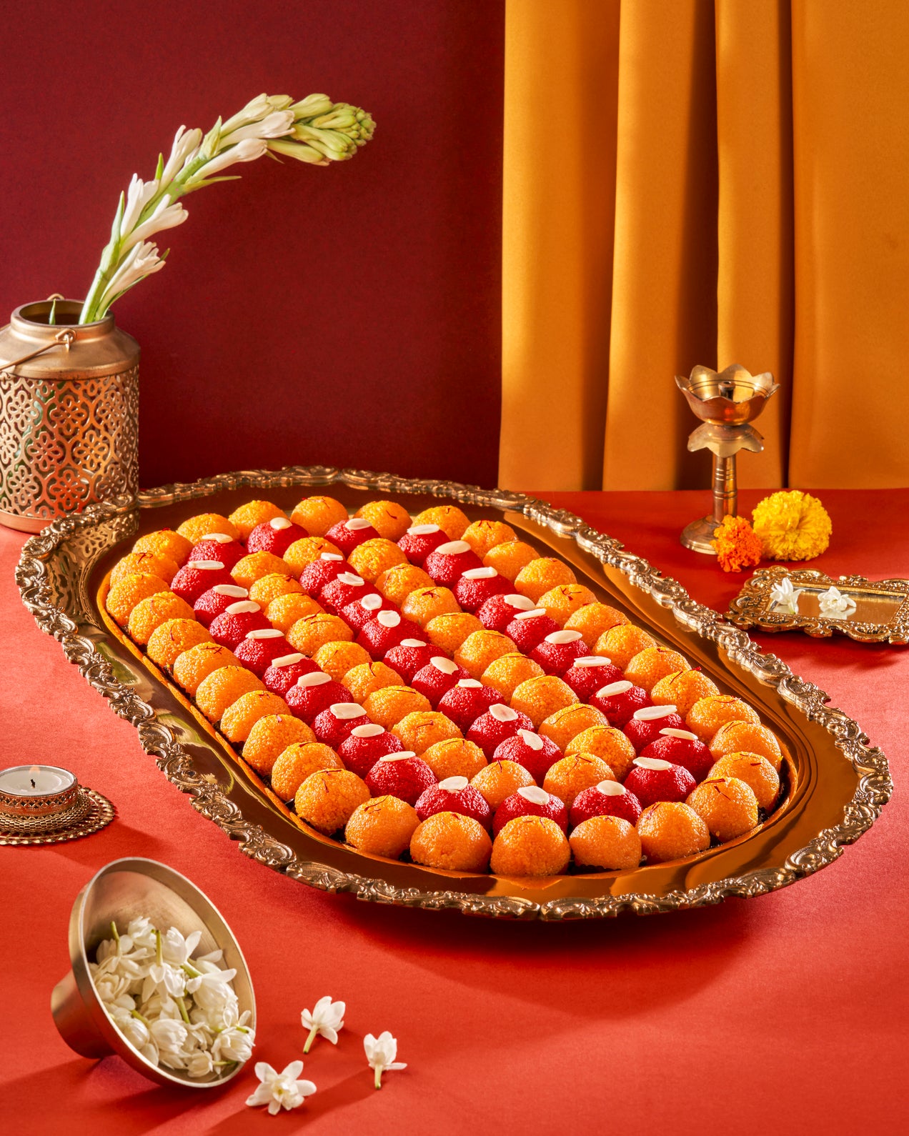 GURCHINI SPECIAL LUXURY GOLD PLATED RECTANGLE THALL FILL WITH LADOO
