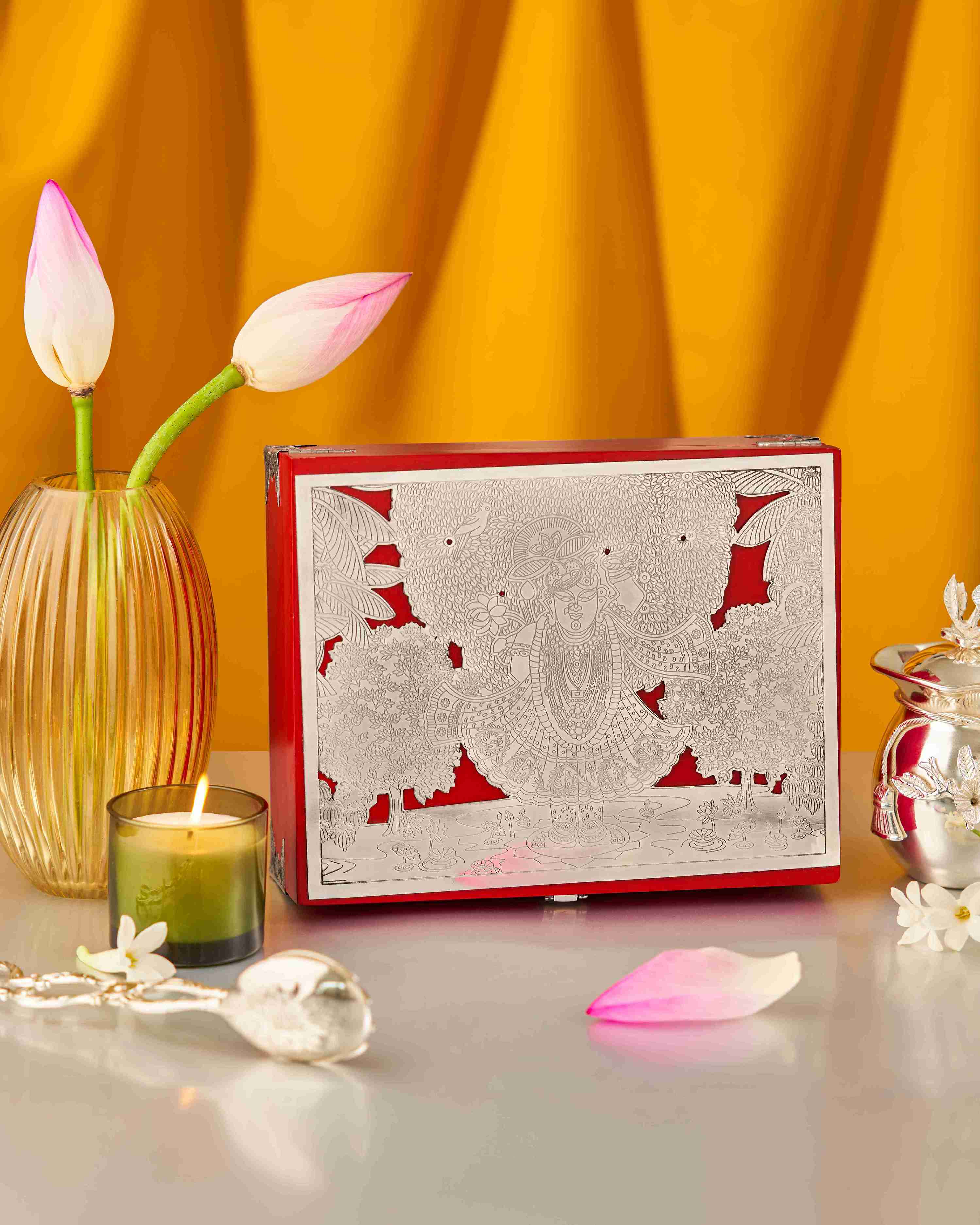 LUXURY SILVER COATED SHREE KRISHNA BOX WITH 6 COLUM FILLED DRY FRUITS