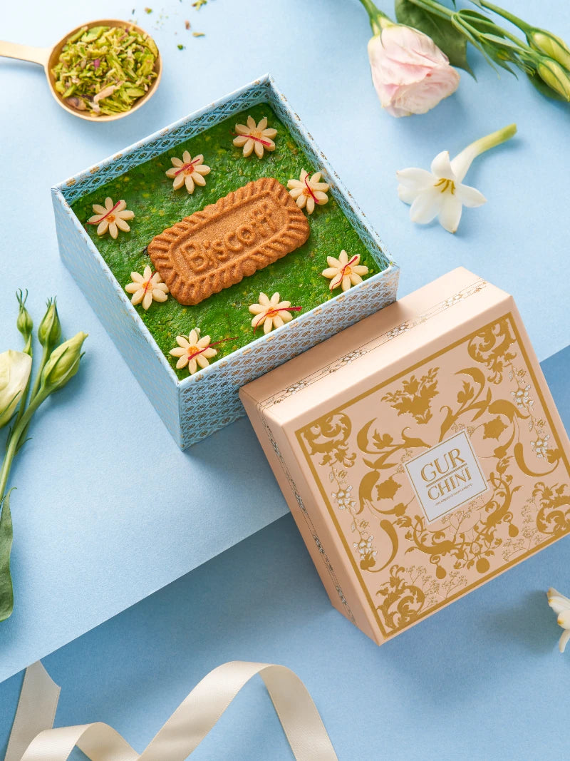 A LUXURY BOX OF ITALIAN BRUT PISTACHIO BISCOFF SLAB