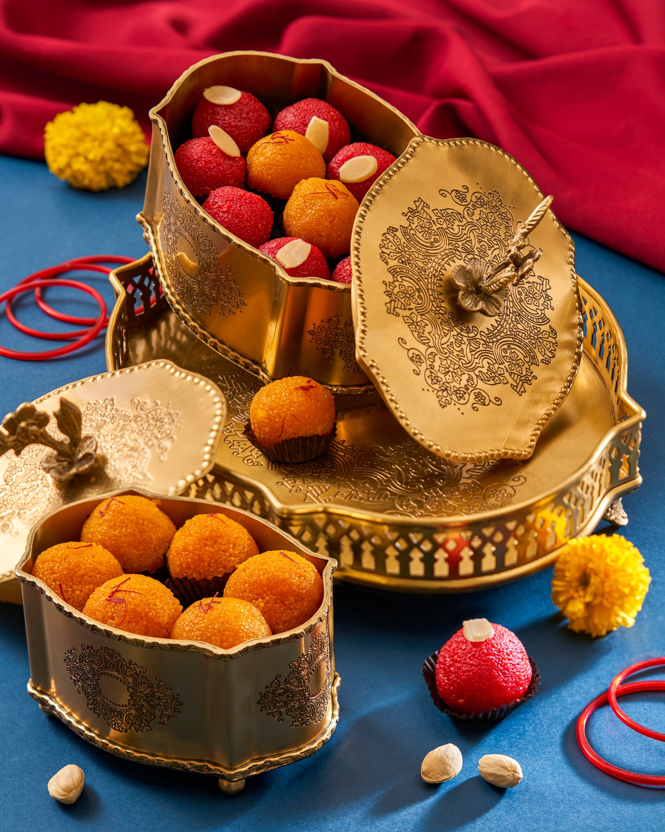 LUXURY VICTORIAN OVAL GALLERY TRAY BOX FILL WITH SAVORY & SWEETS