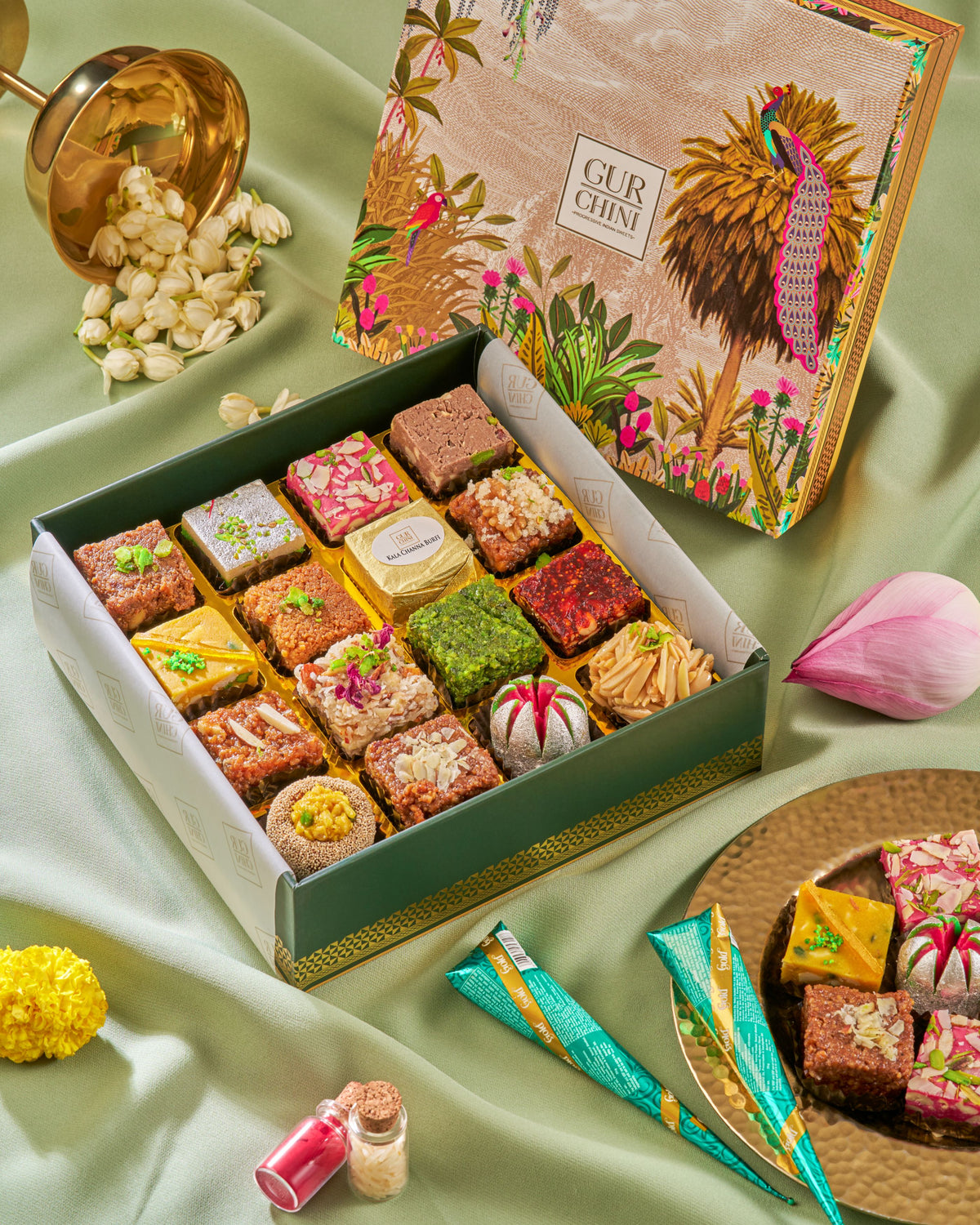 Luxury Green Birds Box of 16 Pcs
