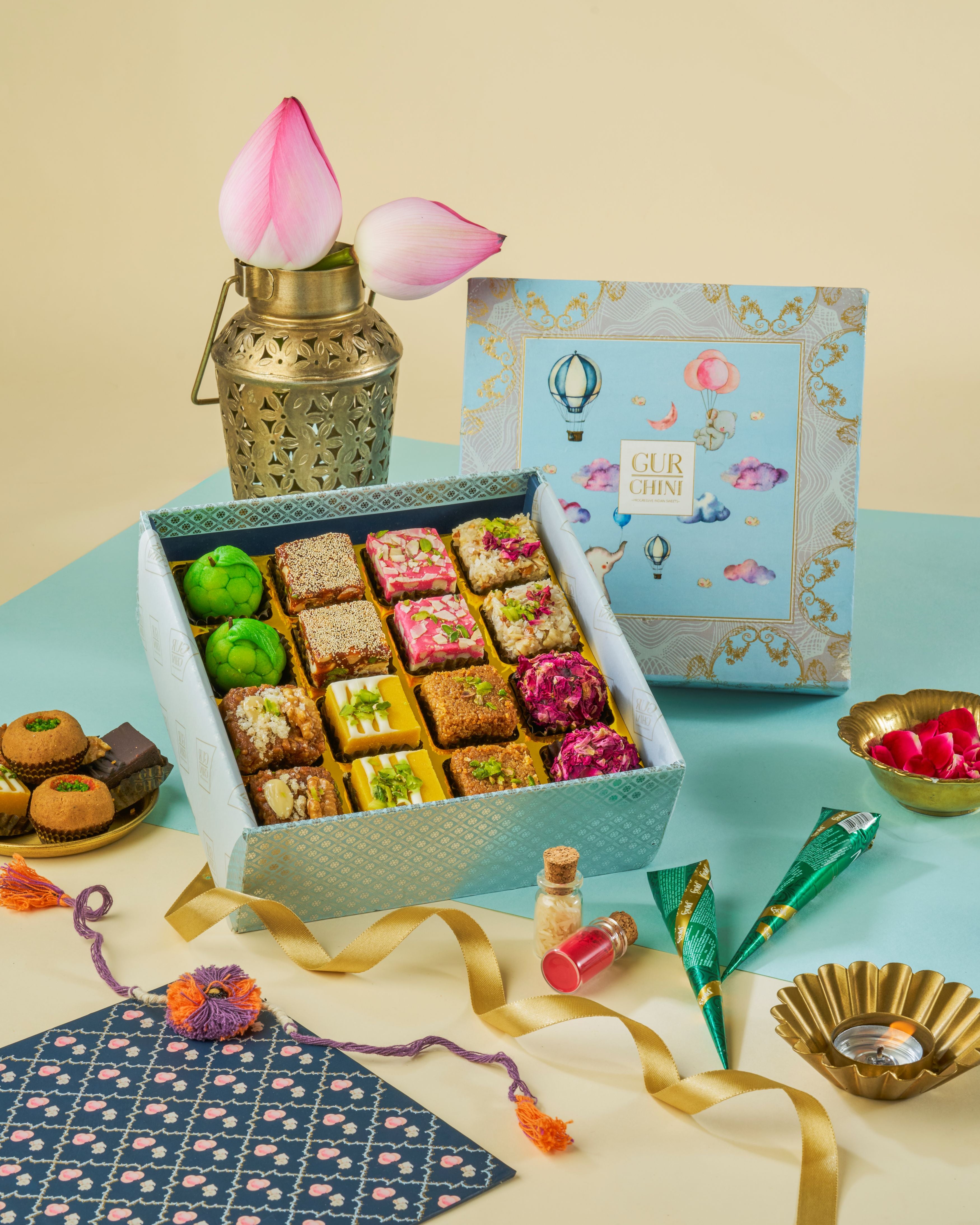 Baby Boy Announcment Box of 16 Pcs